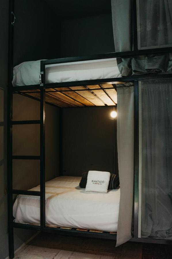 Xanticohostal إبياليز المظهر الخارجي الصورة
